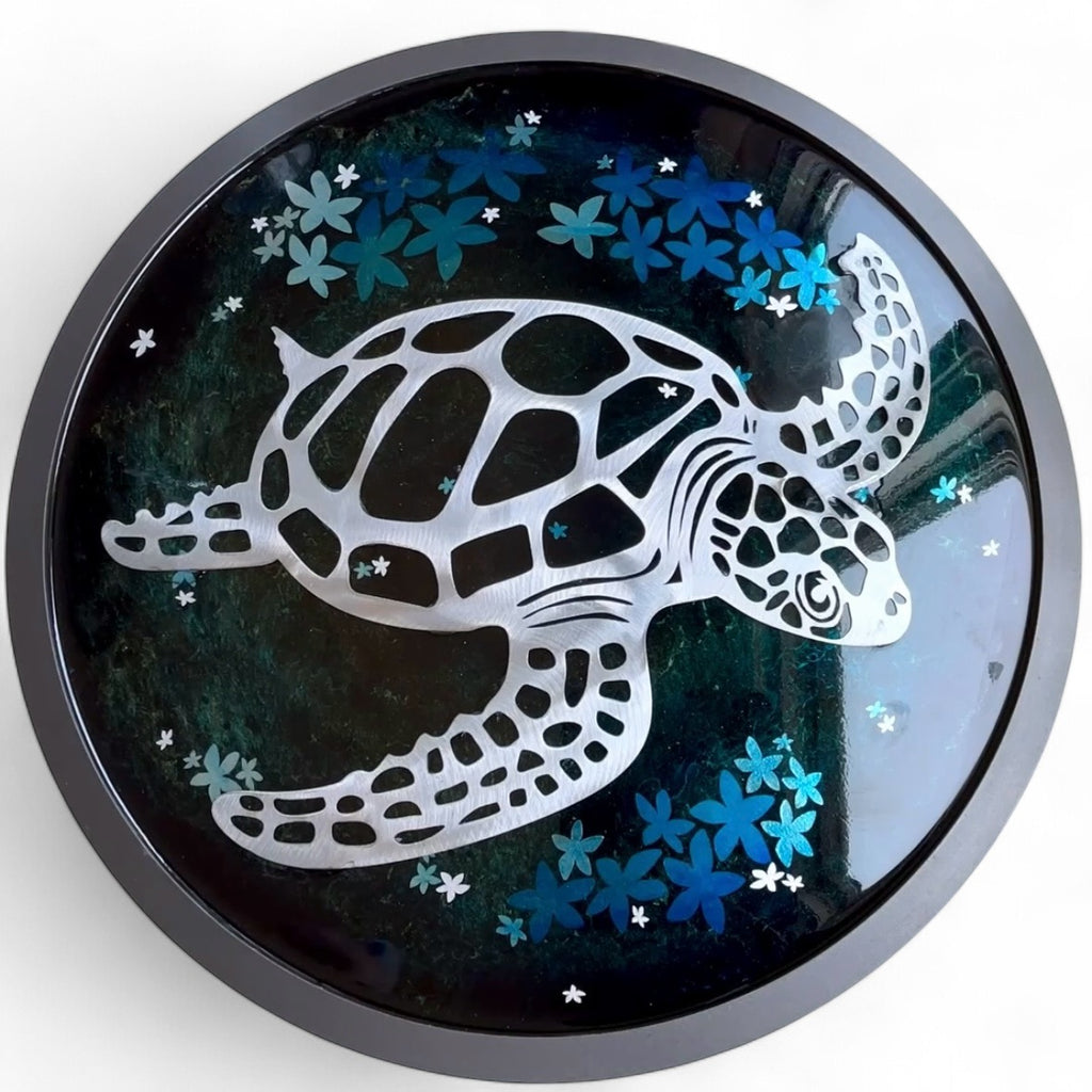 Creative Exploration: 20 Unique Materials to Embed in Resin Art